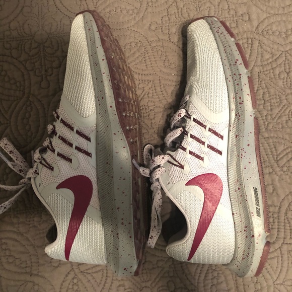 Nike Shoes - Nike athletic shoes. Size 5. Barely worn. Nike Shoes - Nike athletic shoes. Size 5. Barely worn.